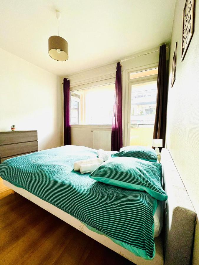Le Voltaire -2 Chambres- 70M2- Hypercentre-Parking-Wifi Fibre- Nouvelle Literie Tarbes Esterno foto